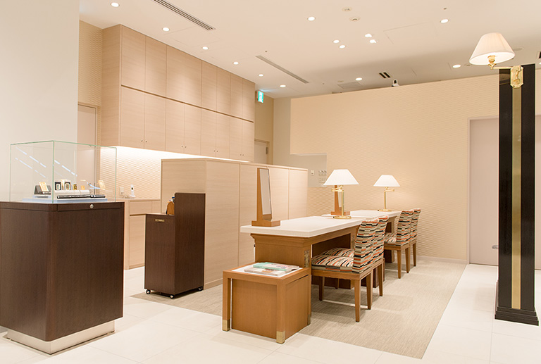 Kyobashi main store inside